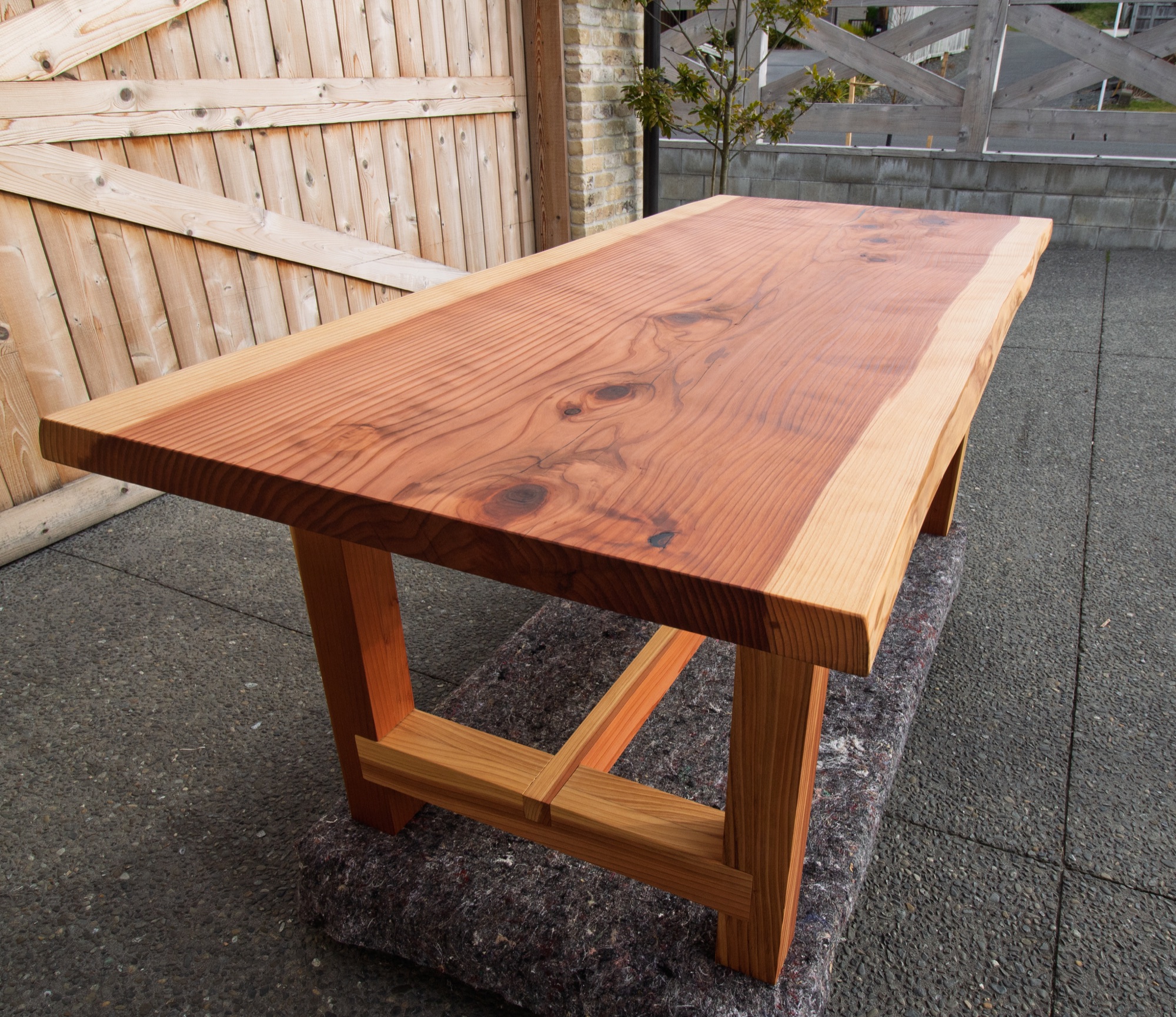 Long grain across the Rotorua Redwood tabletop